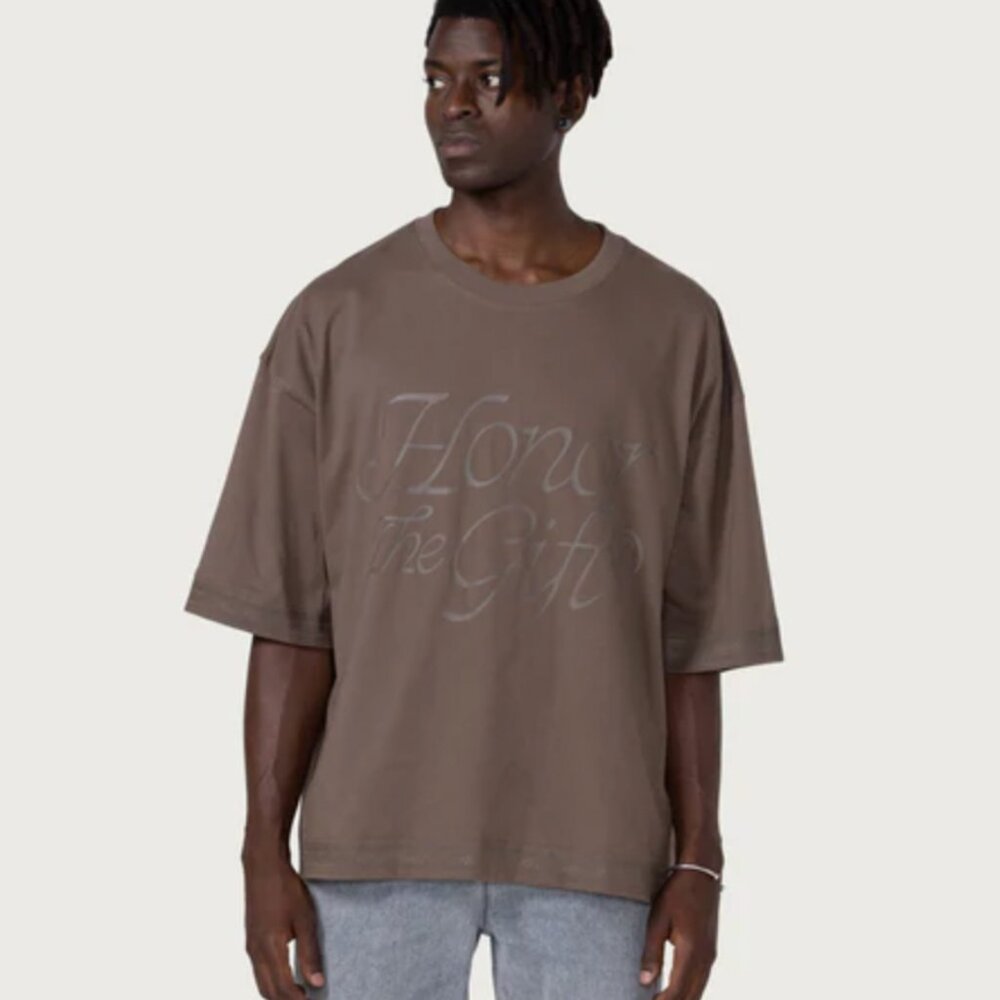 Honor the gift box TEE new